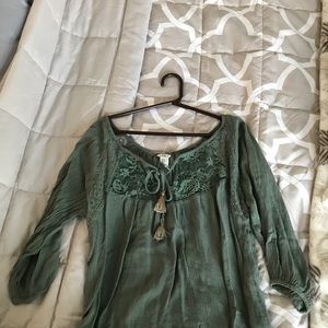Green lace peasant top